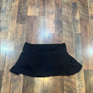 Black Athletic Skort by lululemon 8 (5165)